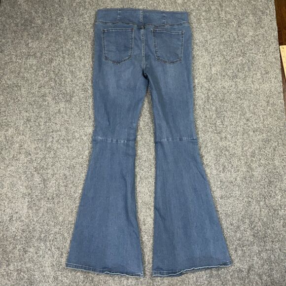 We The Free Jeans Womens Size 30 Blue Pull On Flare - Picture 9 of 10